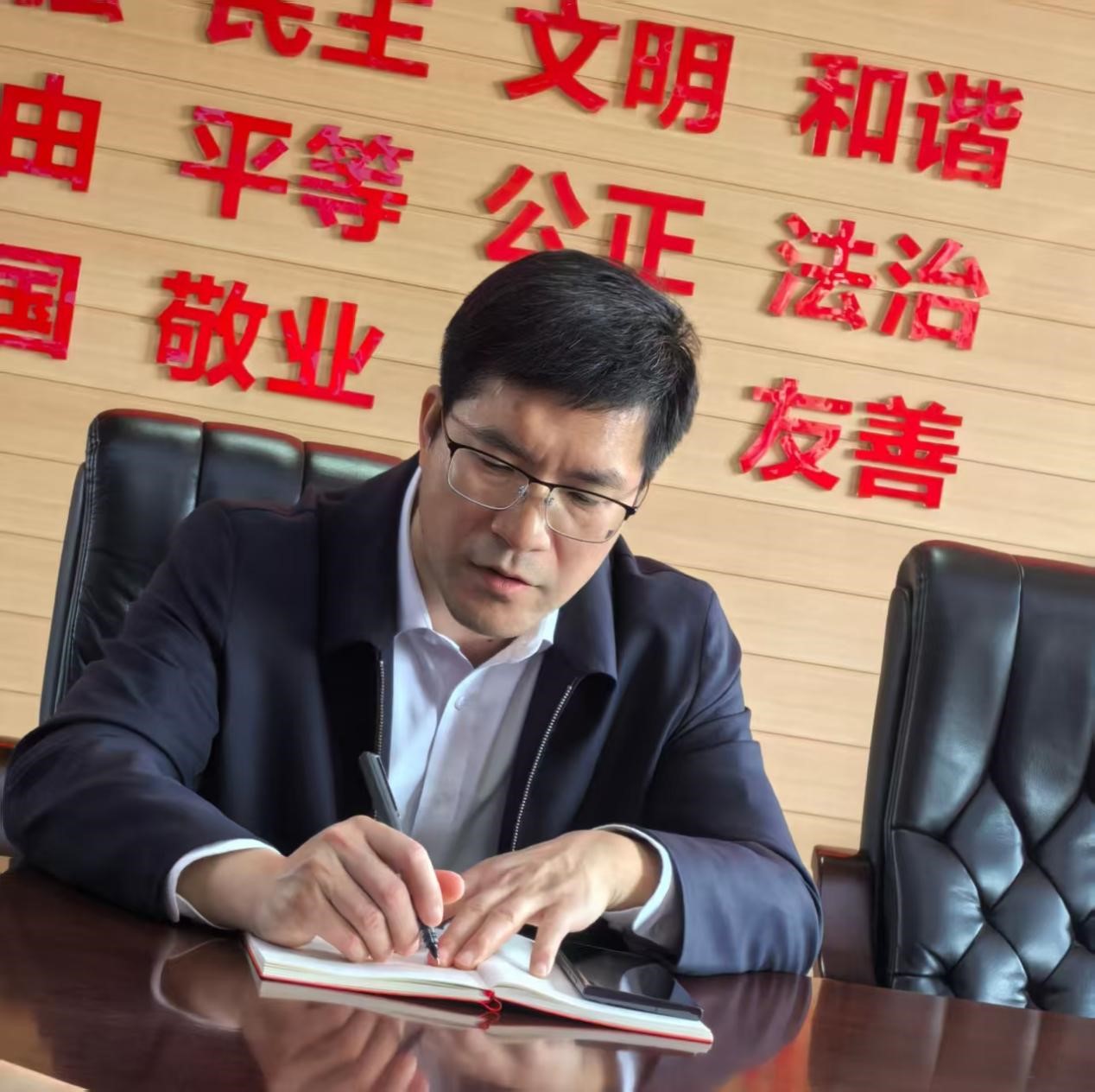 图片3.jpg 图片3.jpg