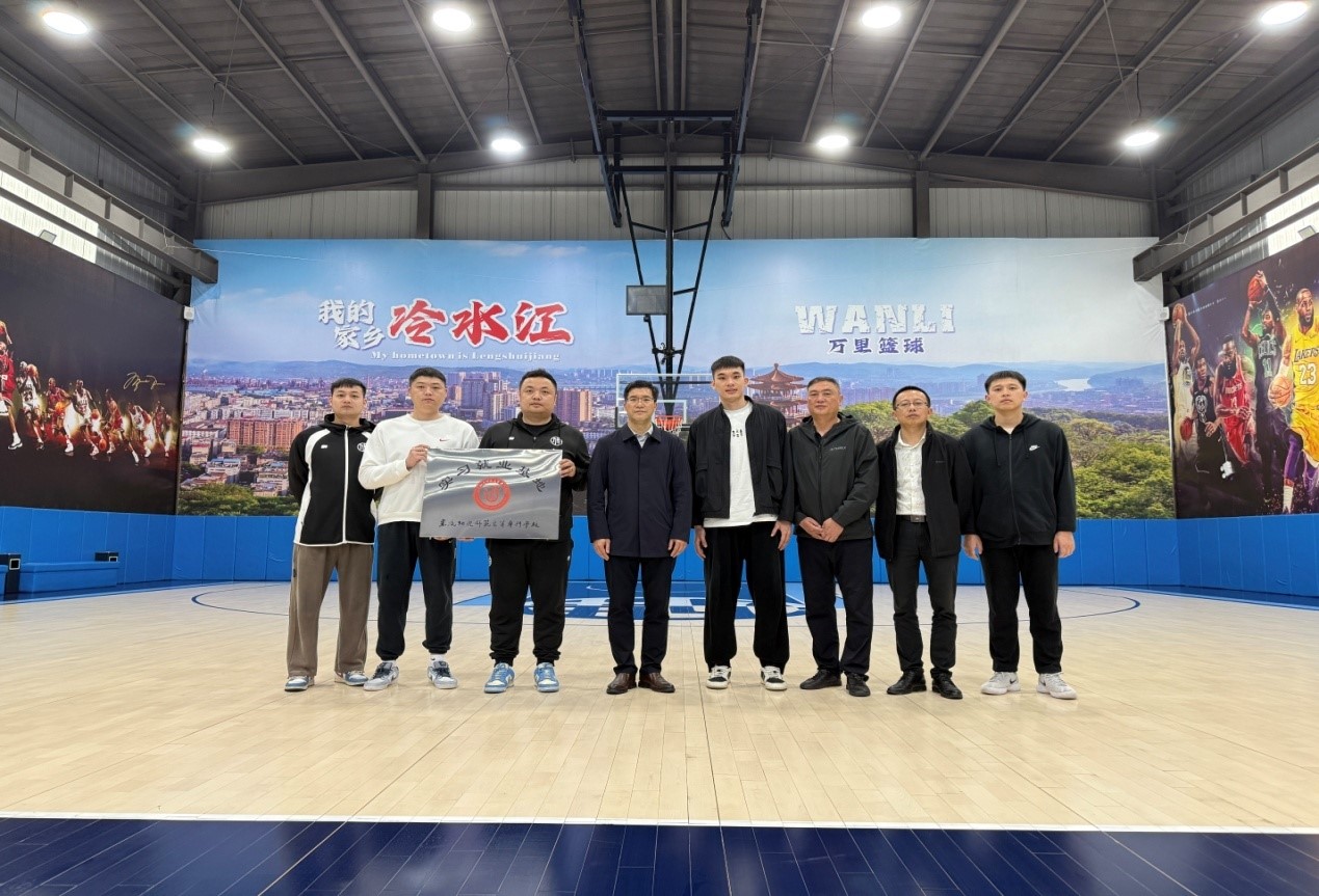 图片2.jpg 图片2.jpg