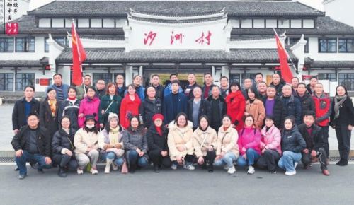大江涌潮逐浪高6.jpg 大江涌潮逐浪高6.jpg